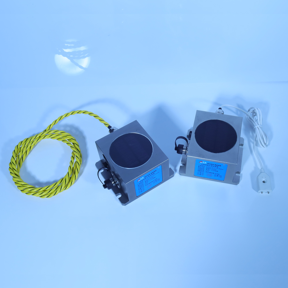 4G 無(wú)線(xiàn)水浸傳感器/開(kāi)關(guān) PT500-SJ10